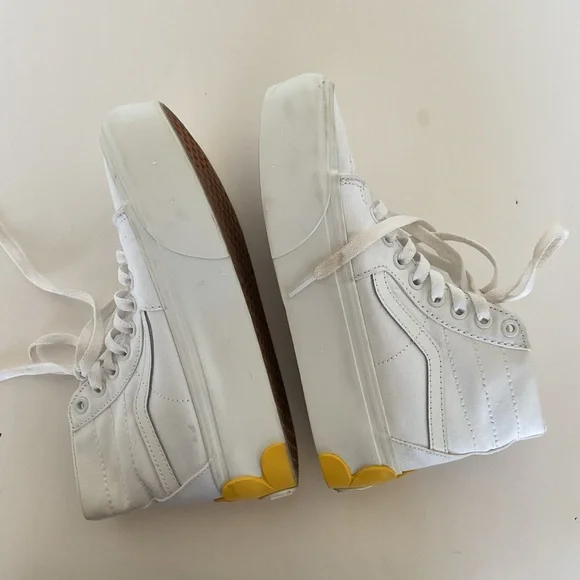 Vans Sk8 Hi Top Tapered Stackform OSF sneakers white with yellow daisy size 7 - Picture 3 of 16